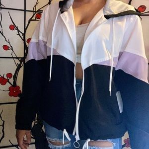Black/white/lavender windbreaker w/ hoodie